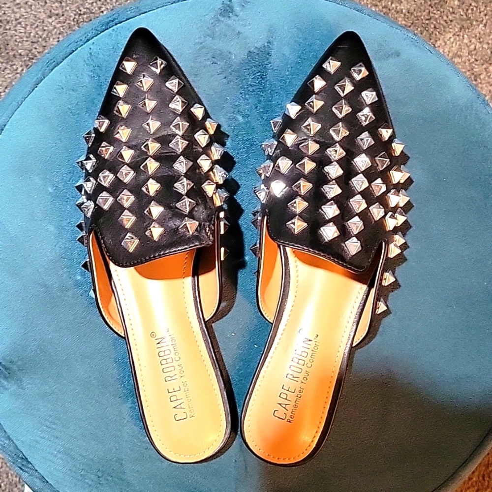Cape Robbin Black Studded Mules, size 6.5